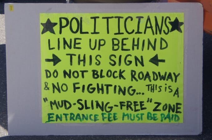 Screen Shot 2012-10-23 at 2.19.00 PM Mud-sling-free zone sign